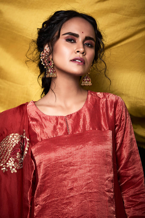 Stripe Zari Kurta Set