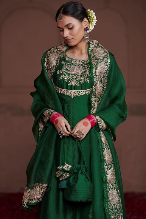 lotus mughal anarkali