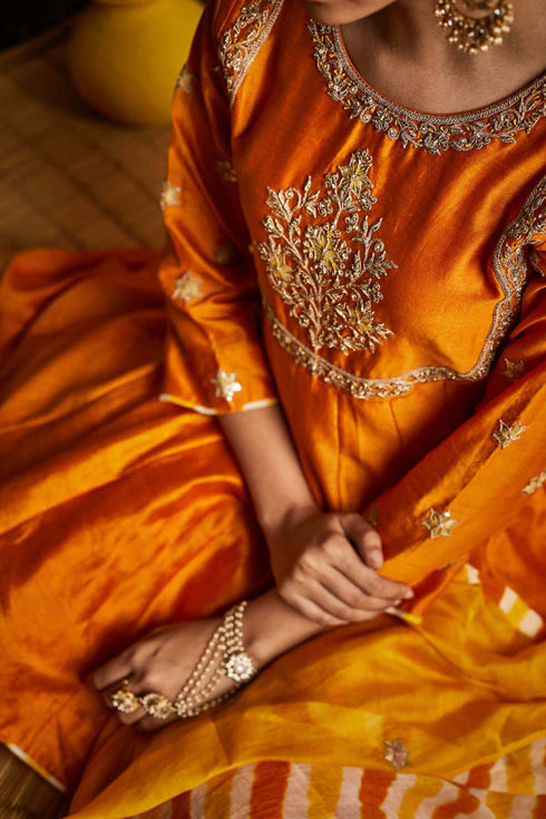 Ommbre Mughal Sharara Set With Leheria Dupatta