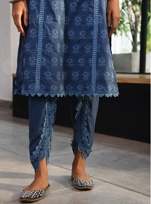 Swansea Kurta With Swansea Dhoti Pants With Dupatta