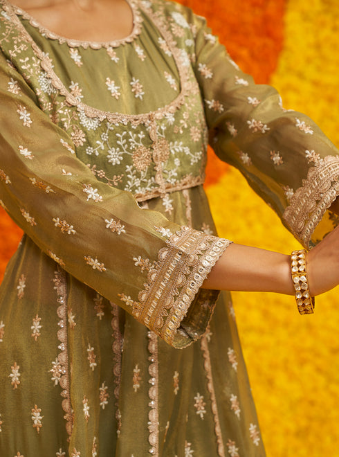 Genda Anarkali Kurta Set With Dupatta