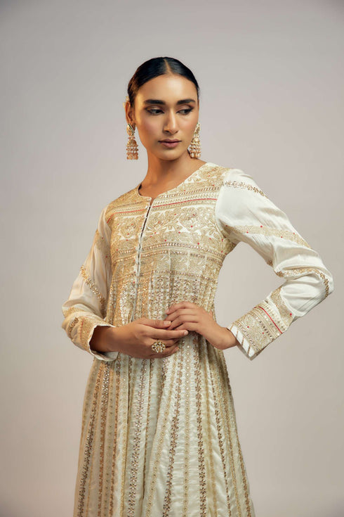 Golconda Suhana Ag set