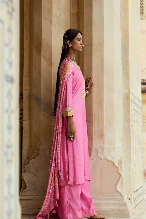 Surajmukhi Kurta Set