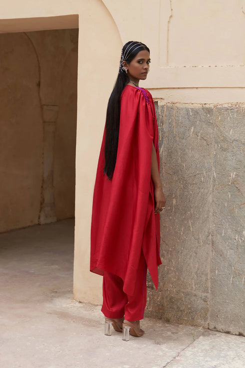 All Things Pinkcity Cape Set