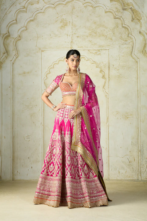 Hazrat Lehenga Set