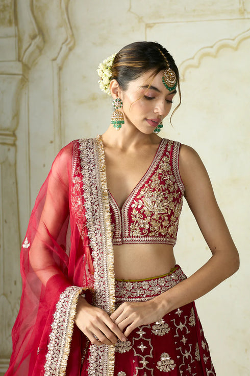 Ayat Lehenga Set