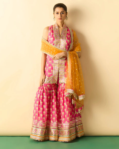 Aarvi Sharara Set