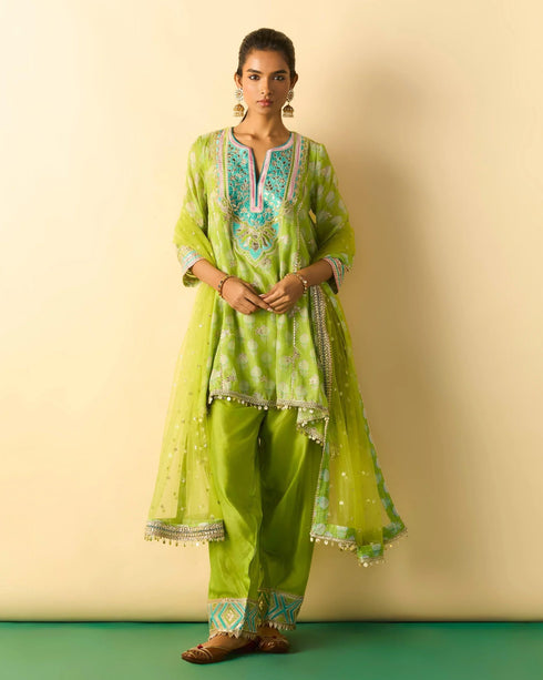 Anvi Farshi Set