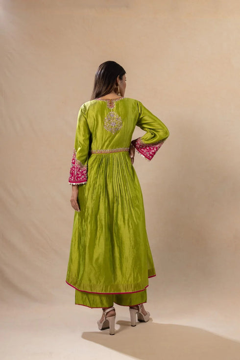 Leheriya Cross Yoke Suit