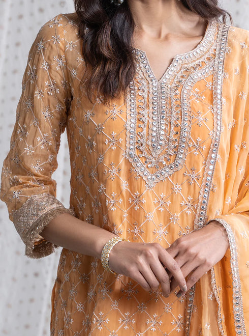 Makhna Kurta with Makhna Garara
