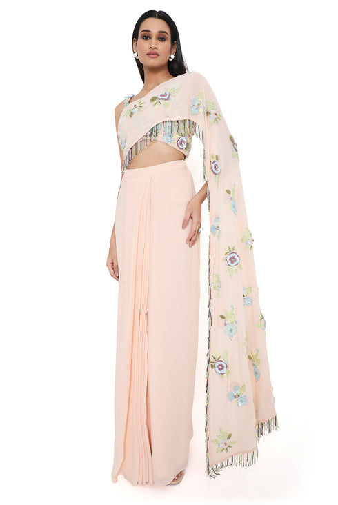 Peach Embroidered Choli With Attached Embroidered Pallu And Pre-Stitched Skirt