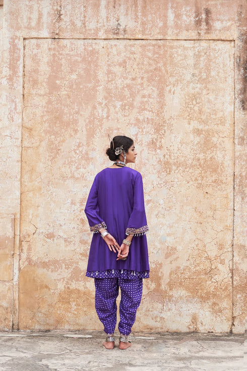 Malikaa-E-Dhoti