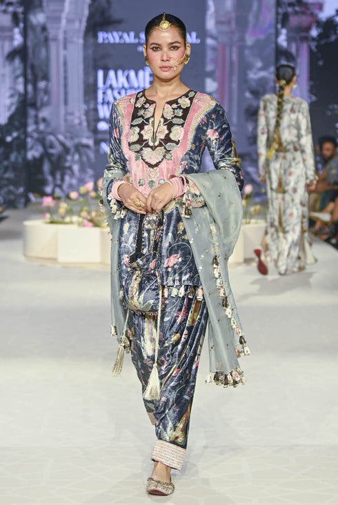 Batool Black Printed Forest Whisper Embroidered Kurta And Embroidered Patiala Salwar With Mint Dupatta