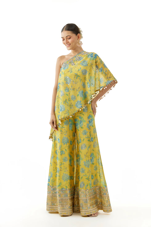 Vanshita One-Shoulder Set