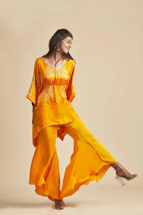 Short Kaftan With Bell Bottoms
