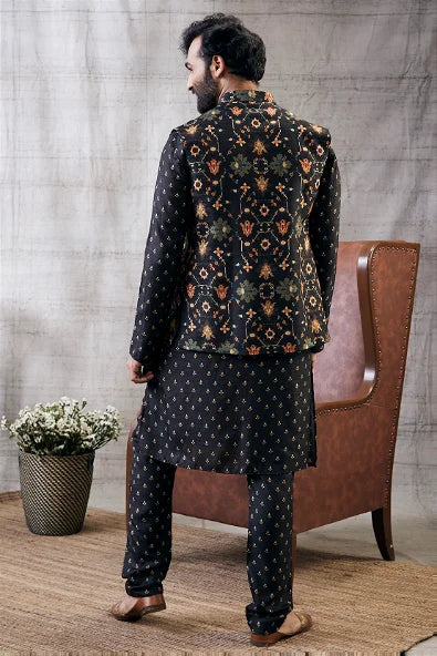 Zahra Printed Bundi With Kurta Set