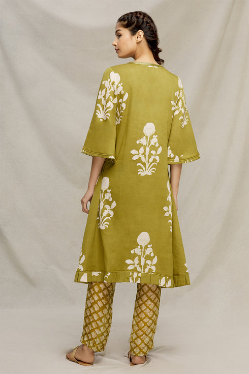 Batik cotton satin kurta set with threadwork neck