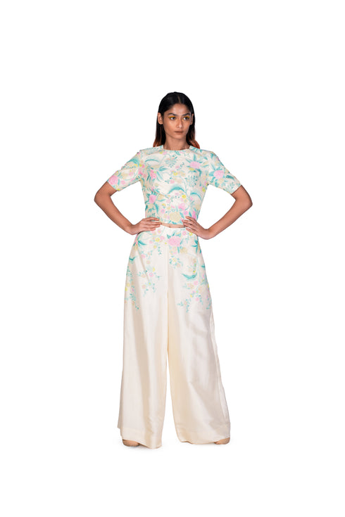 Teardrop Blouse with flared Pants