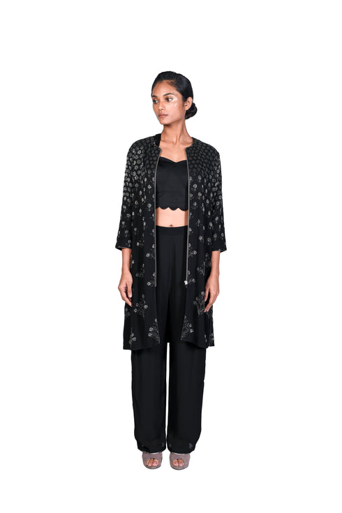 Black small flower scattered short jacket with black double GGT pants