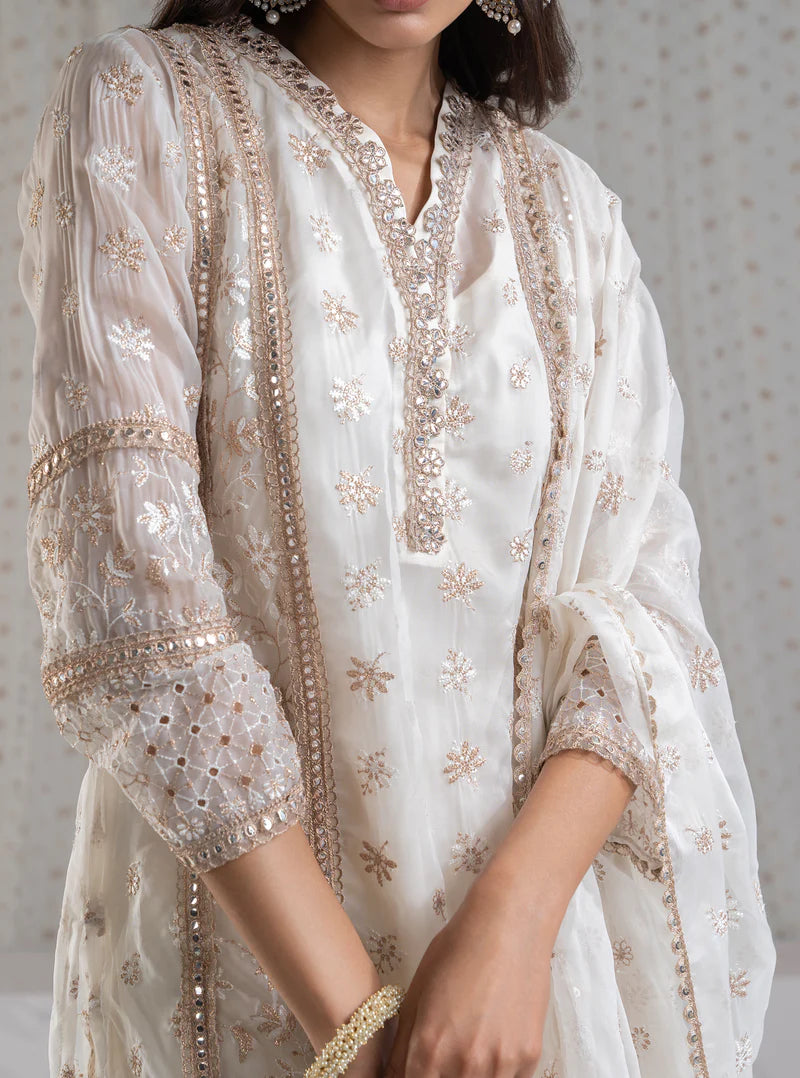 Illahi Rind Ilahi Kurta with Ilahi pants – House of Chic, New York